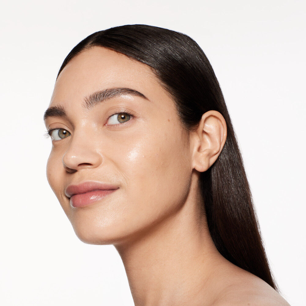 REVITALESSENCE SKIN GLOW Foundation, 330