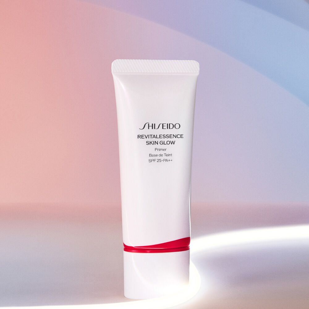 REVITALESSENCE SKIN GLOW Primer SPF 25, 