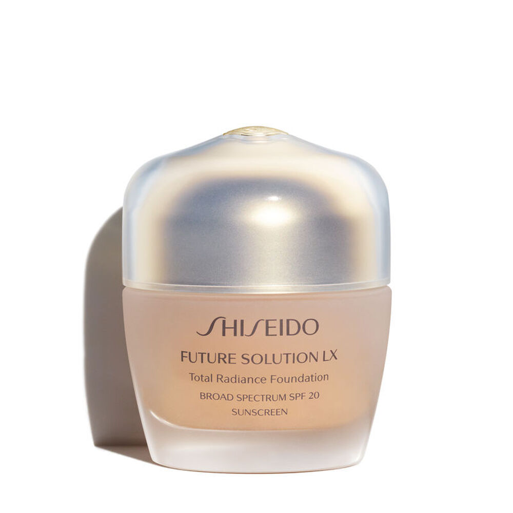 Total Radiance Foundation E (Please check if HQ will upload Neutral 2), Golden1