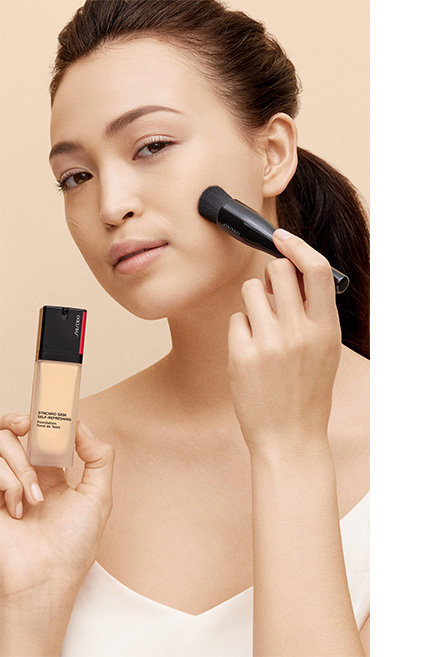 SYNCHRO SKIN SELF-REFRESHING Foundation